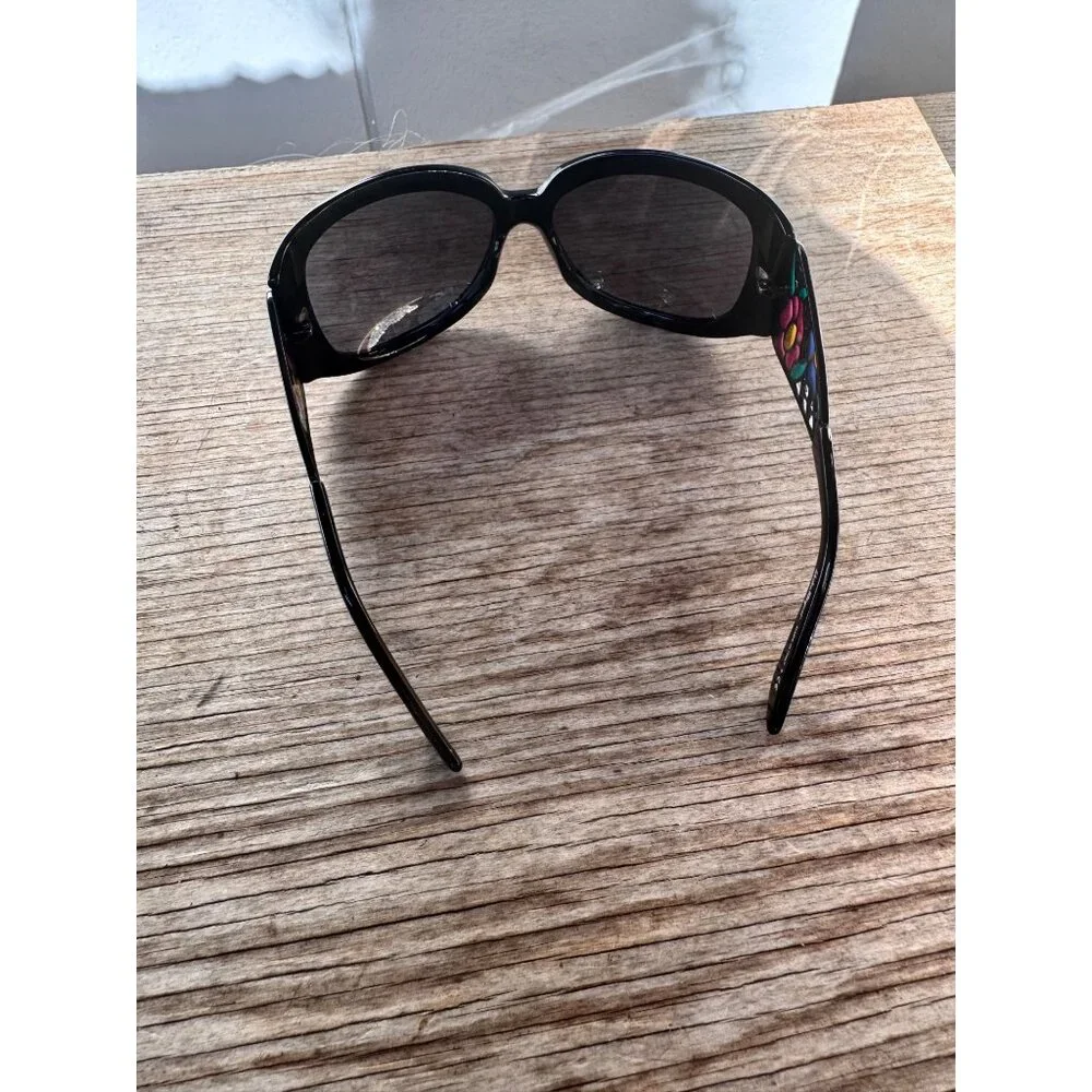 Salvatore Ferragamo Sunglasses 2158 101/87 Made in Italy 63-16-121 Floral Temple - Picture 8 of 9